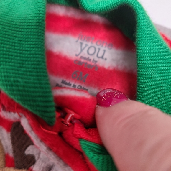 Just One You by Carter's Christmas Reindeer One Piece Sleep Playsuit NWT Size 6M - Picture 10 of 10